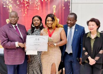 Winstina Taylor receives Presidential award