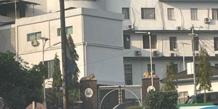 BREAKING: Sierra Leone State House on Fire