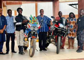 The Ghanaian High Commissioner & Embassy staff and the visiting delegation gathered for a photograph following the meeting